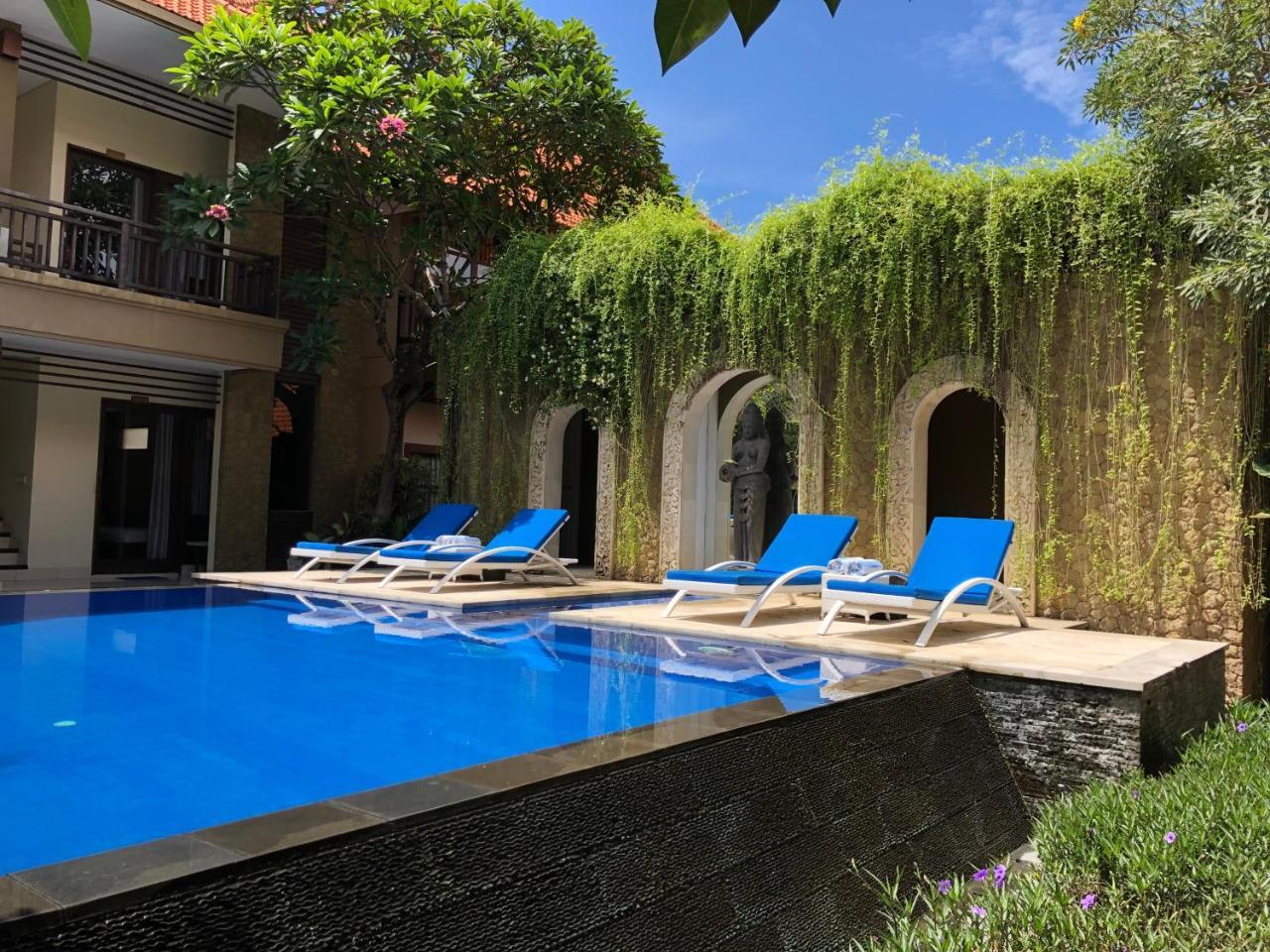Hotel D'Kubu Legian Exteriér fotografie