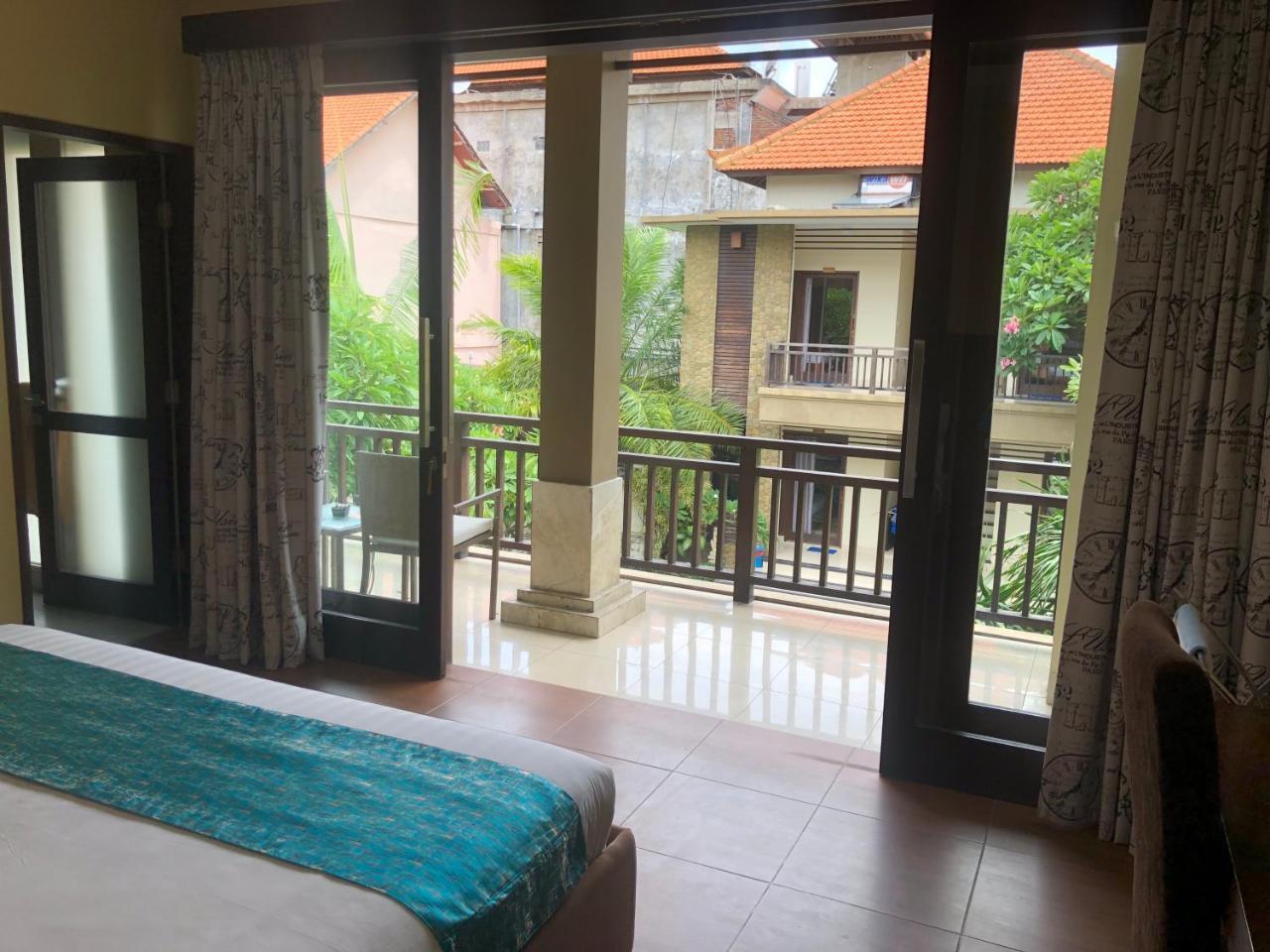 Hotel D'Kubu Legian Exteriér fotografie